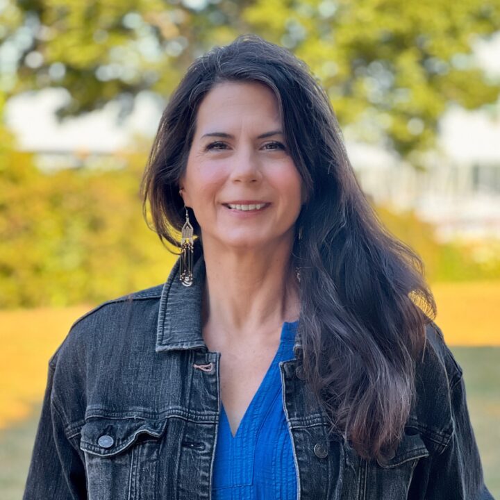 Marci Weishaar Headshot